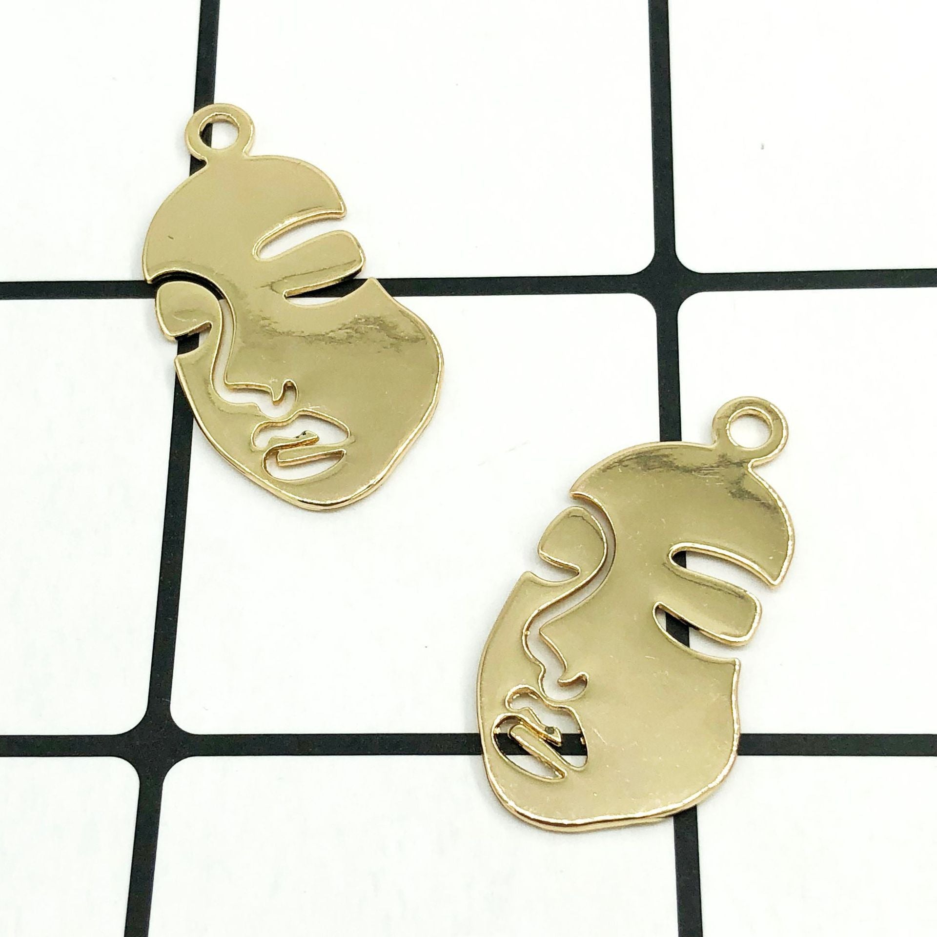 Gesichtsform Anhänger Gold 10er Set