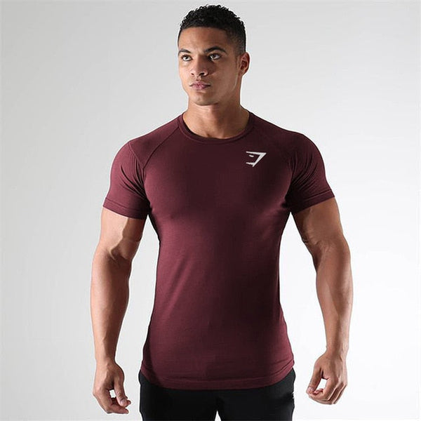 Schnelltrocknendes Herren Sportshirt